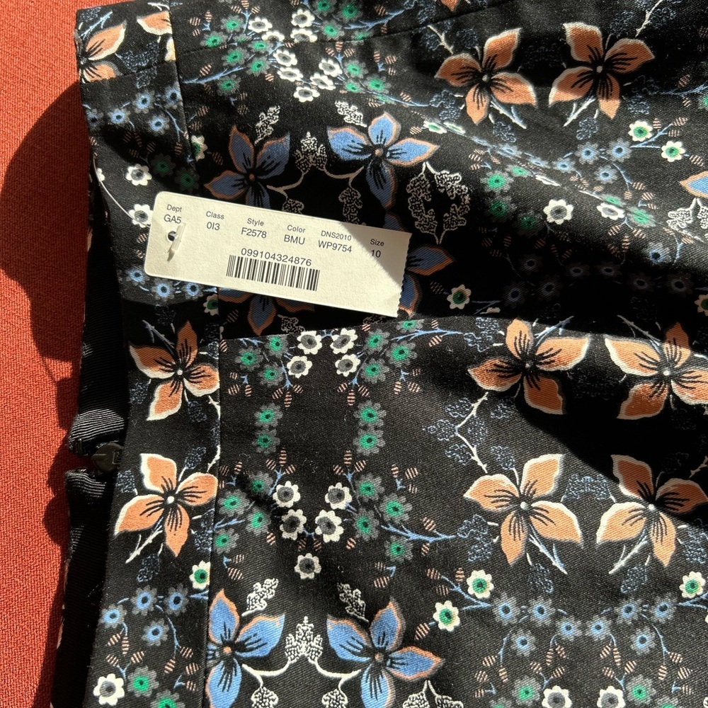 J. Crew Multicolor Floral Pencil Skirt - Picture 5 of 6